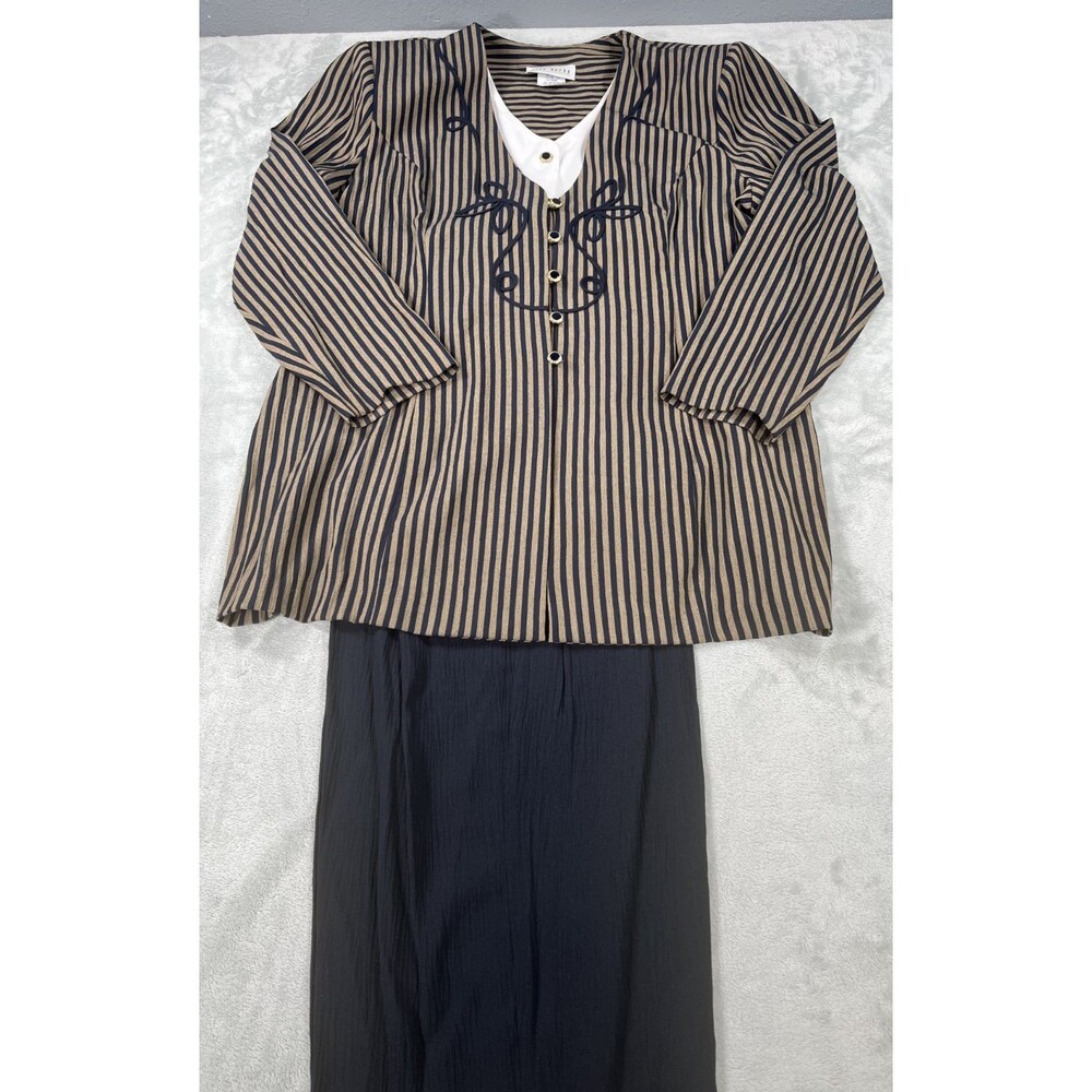 VTG Miss Dorby 2PC Pant Set Size 18 Stripe Button Blouse Blazer Embroidered